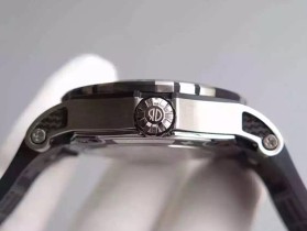 Roger Dubuis 羅傑杜比 EasyDiver繫列Tourbidiver 真陀飛輪手動上鏈機械 條丁阿拉伯刻度 男士腕錶￥5580