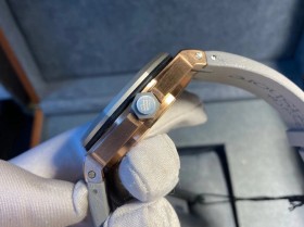 愛彼皇家橡樹離岸1比1復刻 AI愛彼皇家橡樹離岸型15711OI.OO.A006CA.01￥3480