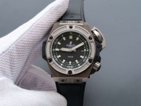 V6廠宇舶Hublot 繫列King Power Oceanographic 4000腕錶731.NX.1190.RX￥4480