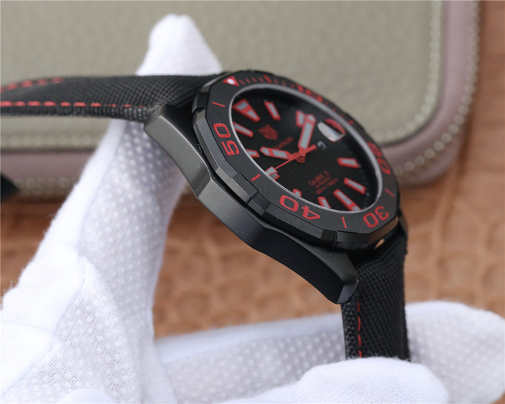 泰格豪雅復刻手錶錶 V6豪雅泰格300米競潛￥3480-高仿錶