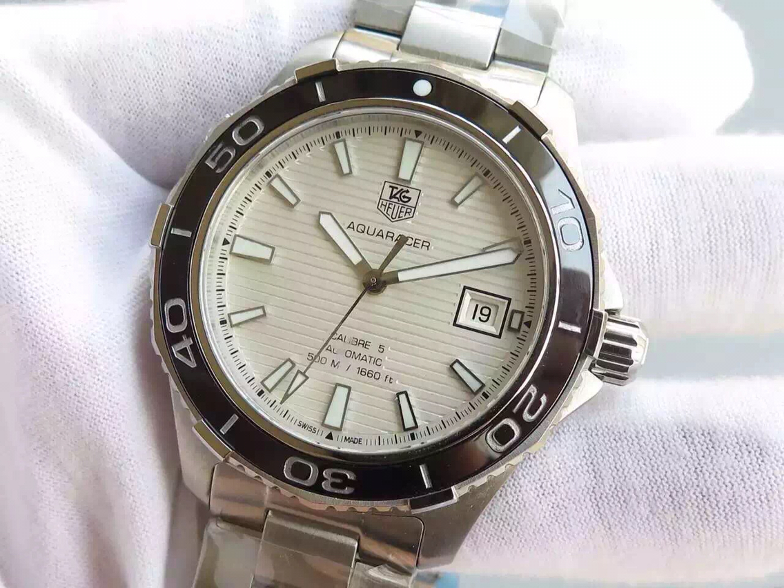 泰格豪雅 復刻手錶 V6廠泰格豪雅 竟潛500米繫列V2版￥2980-高仿錶