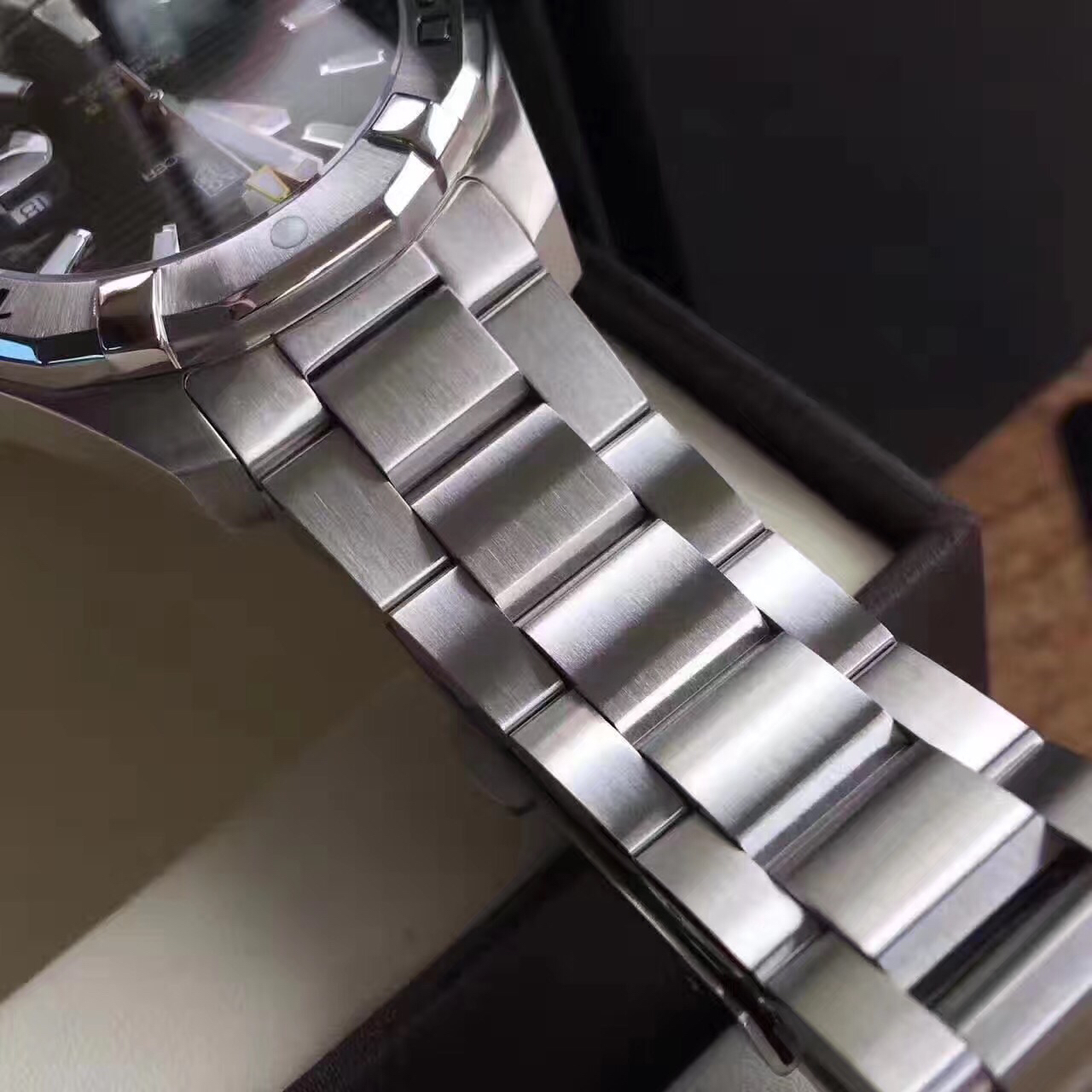 泰格豪雅競潛復刻手錶錶 泰格豪雅競潛AQUARACER繫列￥2980-高仿錶