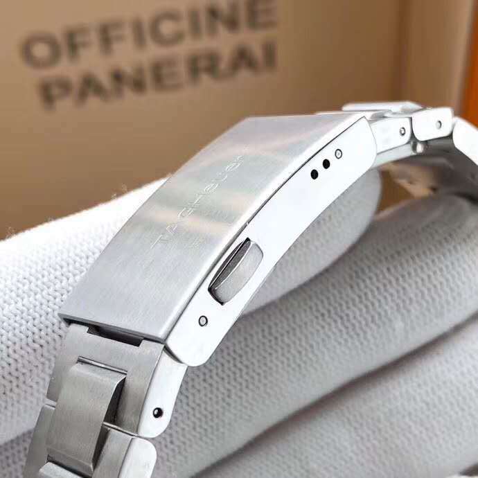 泰格豪雅竟潛1比1高仿機械錶 xf泰格豪雅竟潛300繫列WAY2111.BA0928 白盤￥2980-高仿錶