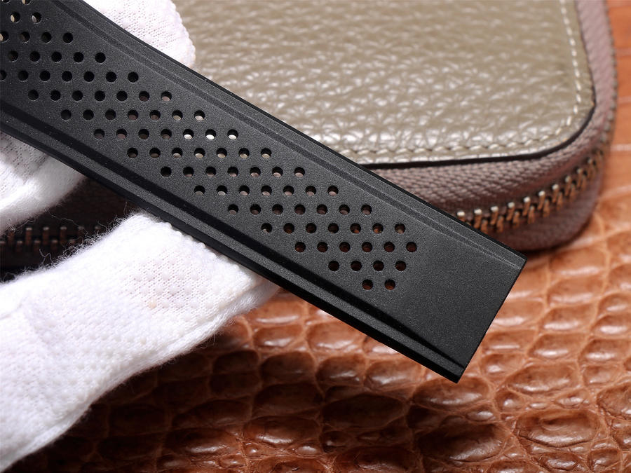 泰格豪雅卡萊拉高仿錶 xf廠手錶 CAR2A1Z.FT6044￥4480-高仿錶