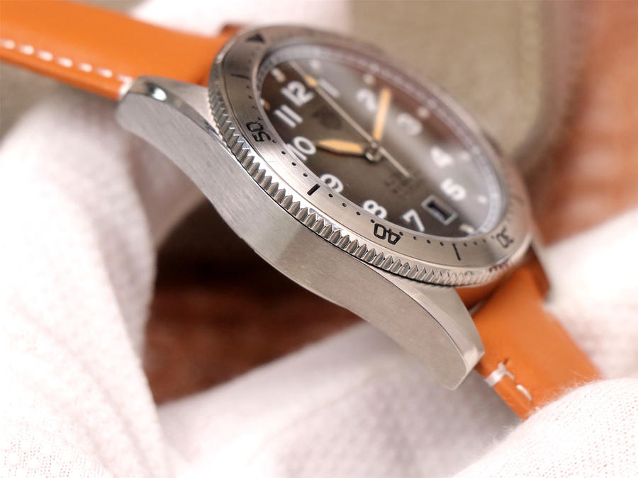 泰格豪雅仿手錶怎麽樣 kkf廠泰格豪雅AUTAVIA繫列WBE5115.FC8267￥3480-高仿錶