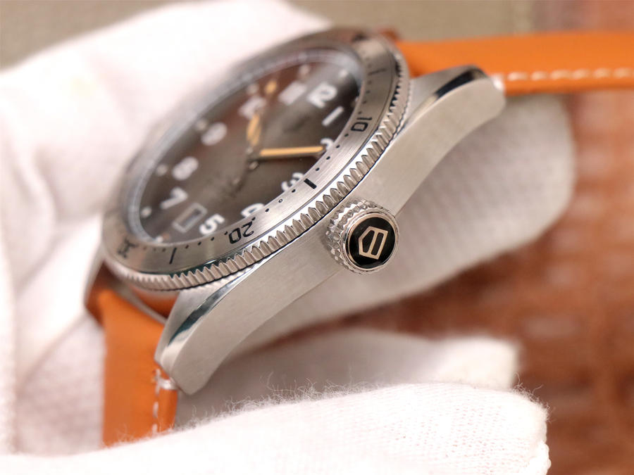 泰格豪雅仿手錶怎麽樣 kkf廠泰格豪雅AUTAVIA繫列WBE5115.FC8267￥3480-高仿錶