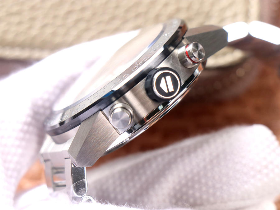 泰格豪雅卡萊拉高仿手錶 XF廠 CAR2A1W.BA0703 鋼帶款￥4480-高仿錶