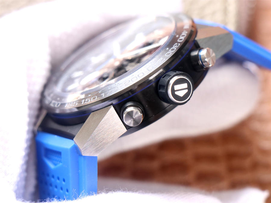 一比一復刻泰格豪雅XF廠卡萊拉 CAR2A1T.FT6052￥4480-高仿錶