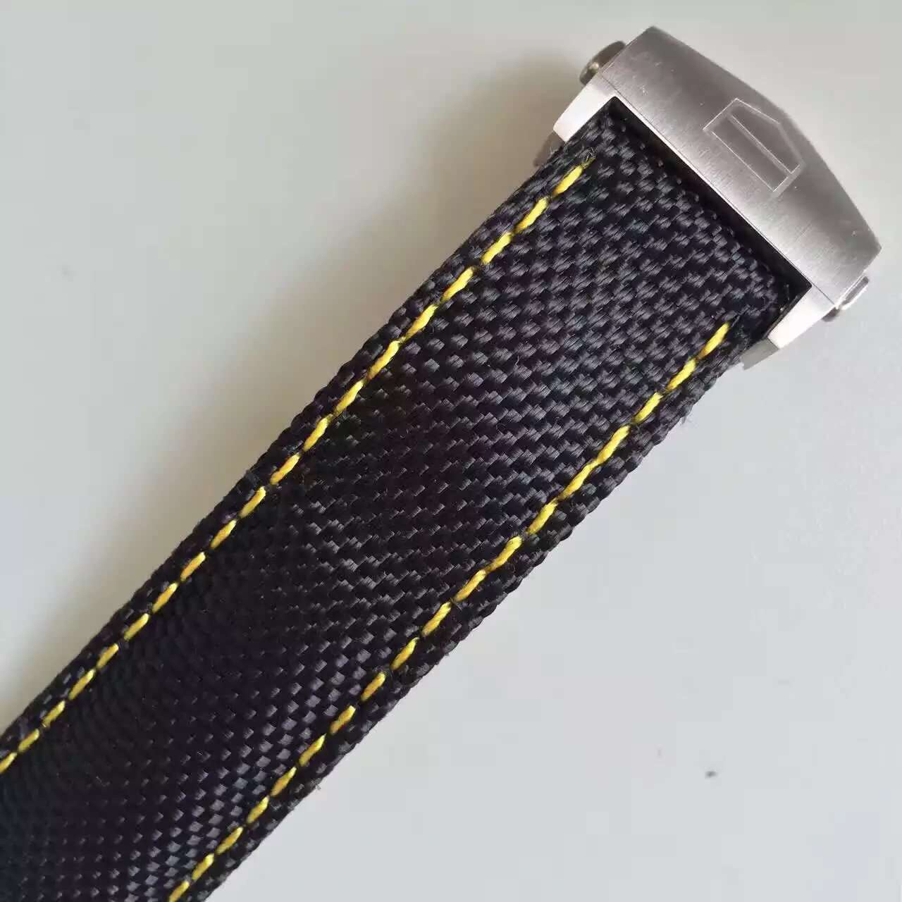 泰格豪雅復刻手錶錶多少 V6,TAG泰格豪雅競潛300米繫列WAY211A.FC6362￥2980-高仿錶