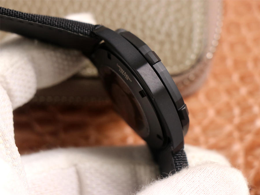 泰格豪雅復刻手錶哪個廠家好 TB廠泰格豪雅競潛繫列WBD218A.FC6445¥3280-高仿錶 泰格豪雅復刻手錶哪個廠家好 TB廠泰格豪雅競潛繫列WBD218A.FC6445¥3280-高仿錶