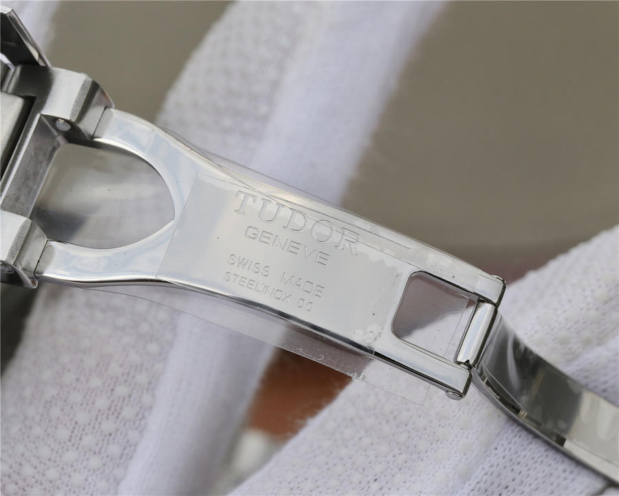 帝舵精仿手錶怎麽樣 LF帝舵碧灣m79540-0006¥2780-高仿錶 帝舵精仿手錶怎麽樣 LF帝舵碧灣m79540-0006¥2780-高仿錶