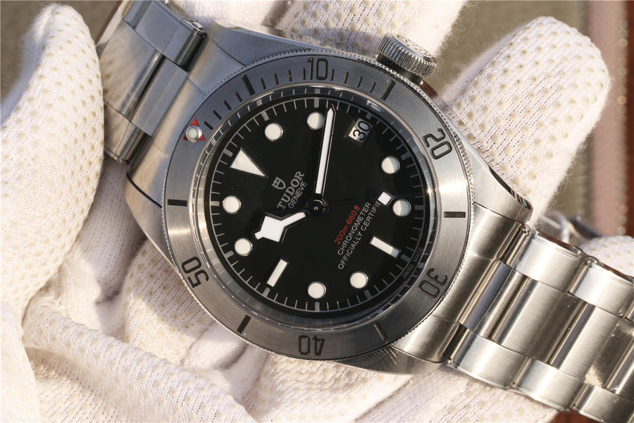 高仿帝舵高仿 ZF帝舵啟承繫列79730帝陀帝駝小鋼盾¥2880-高仿錶 高仿帝舵高仿 ZF帝舵啟承繫列79730帝陀帝駝小鋼盾¥2880-高仿錶