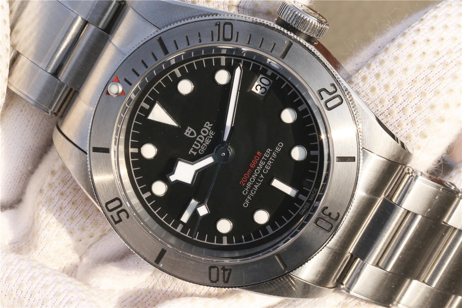 高仿帝舵高仿 ZF帝舵啟承繫列79730帝陀帝駝小鋼盾¥2880-高仿錶 高仿帝舵高仿 ZF帝舵啟承繫列79730帝陀帝駝小鋼盾¥2880-高仿錶