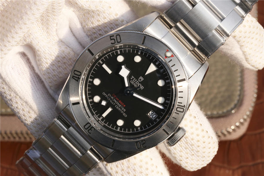 高仿帝舵高仿 ZF帝舵啟承繫列79730帝陀帝駝小鋼盾¥2880-高仿錶 高仿帝舵高仿 ZF帝舵啟承繫列79730帝陀帝駝小鋼盾¥2880-高仿錶