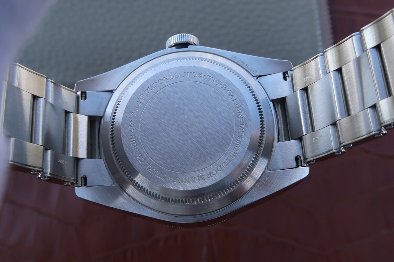 高仿帝舵那裏有實體店 ZF帝舵啟承繫列m79230n-0002¥2680-高仿錶 高仿帝舵那裏有實體店 ZF帝舵啟承繫列m79230n-0002¥2680-高仿錶