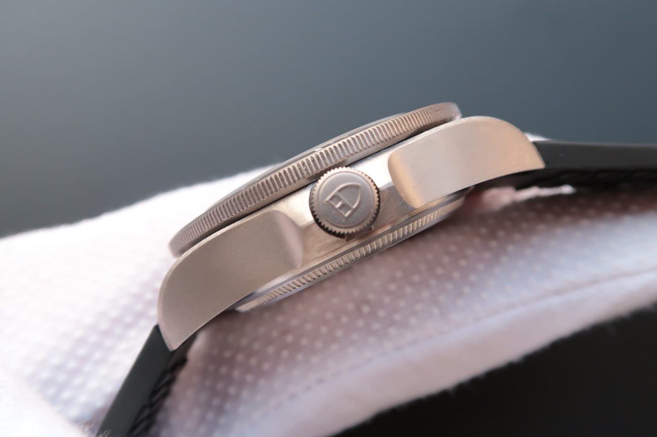 帝舵復刻手錶錶要多少錢 XF帝舵v6版25600TN膠帶版¥2880-高仿錶 帝舵復刻手錶錶要多少錢 XF帝舵v6版25600TN膠帶版¥2880-高仿錶