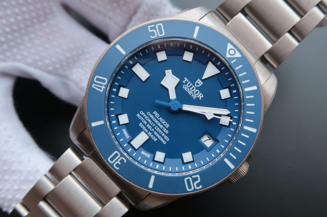 精仿帝舵錶 ZF帝舵v6版PELAGOS繫列25600TB藍色戰斧￥2680-高仿錶