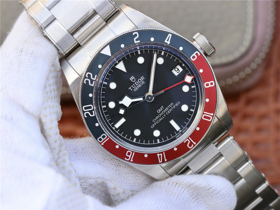 如何辯別帝舵碧灣正品與高仿 ZF帝舵碧灣M79830RB-0001¥3480-高仿錶 如何辯別帝舵碧灣正品與高仿 ZF帝舵碧灣M79830RB-0001¥3480-高仿錶