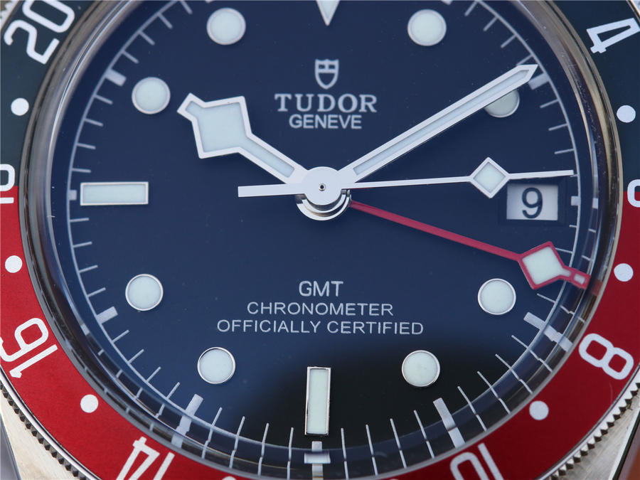 如何辯別帝舵碧灣正品與高仿 ZF帝舵碧灣M79830RB-0001¥3480-高仿錶 如何辯別帝舵碧灣正品與高仿 ZF帝舵碧灣M79830RB-0001¥3480-高仿錶