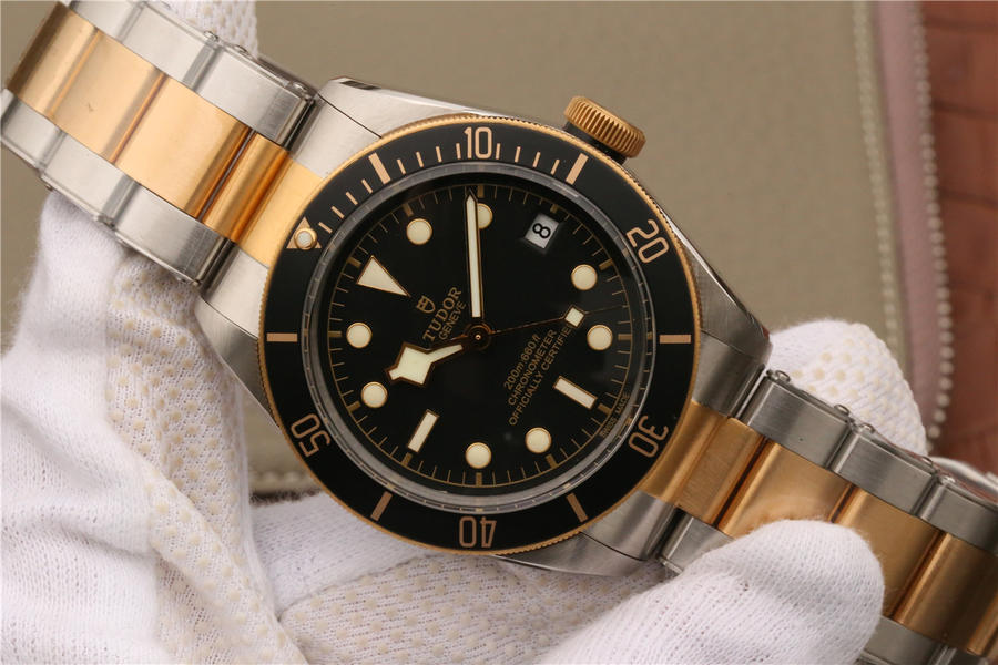 仿帝舵男士手錶 ZF帝舵啟承繫列79733N¥3480-高仿錶 仿帝舵男士手錶 ZF帝舵啟承繫列79733N¥3480-高仿錶