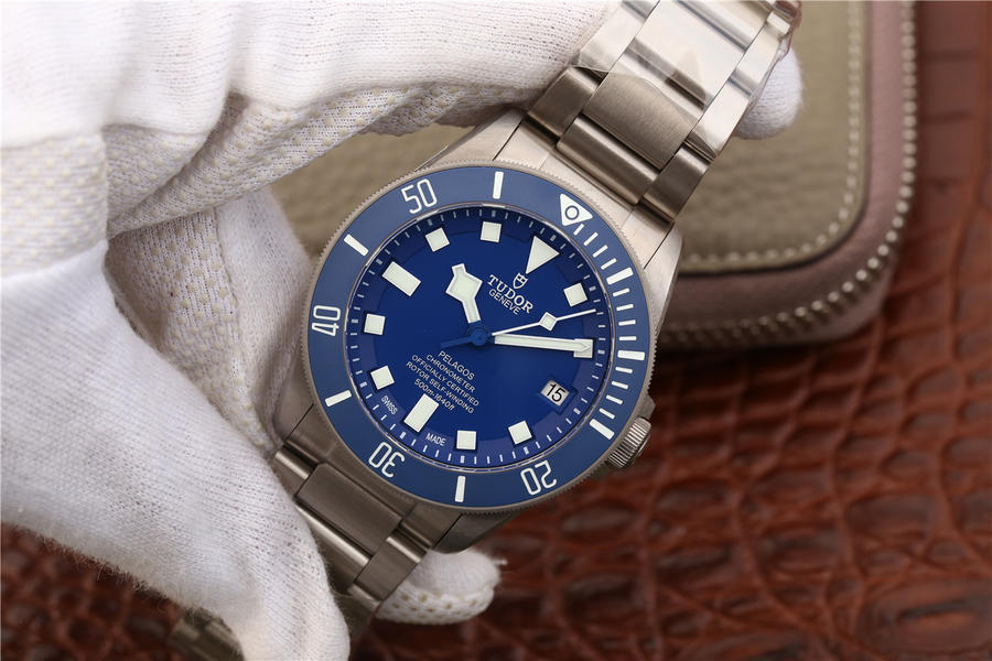 帝舵藍盤領潛高仿的怎麽樣 XF帝舵領潛型升級版25600TB￥3480 -高仿錶