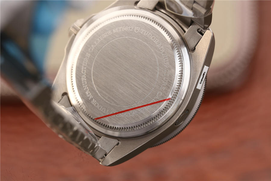 帝舵藍盤領潛高仿的怎麽樣 XF帝舵領潛型升級版25600TB￥3480 -高仿錶