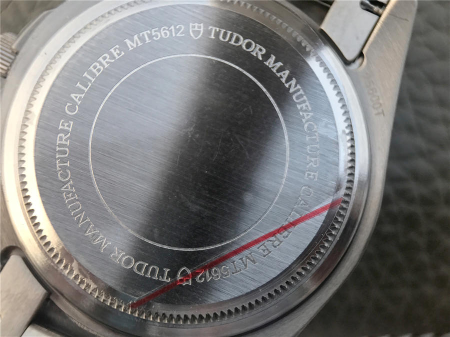 帝舵藍盤領潛高仿的怎麽樣 XF帝舵領潛型升級版25600TB￥3480 -高仿錶