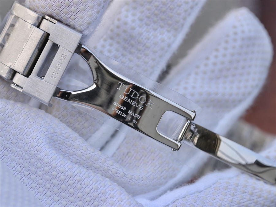 高仿帝舵錶殼圖片 帝舵GRANTOUR繫列20500N-95730￥3480-高仿錶