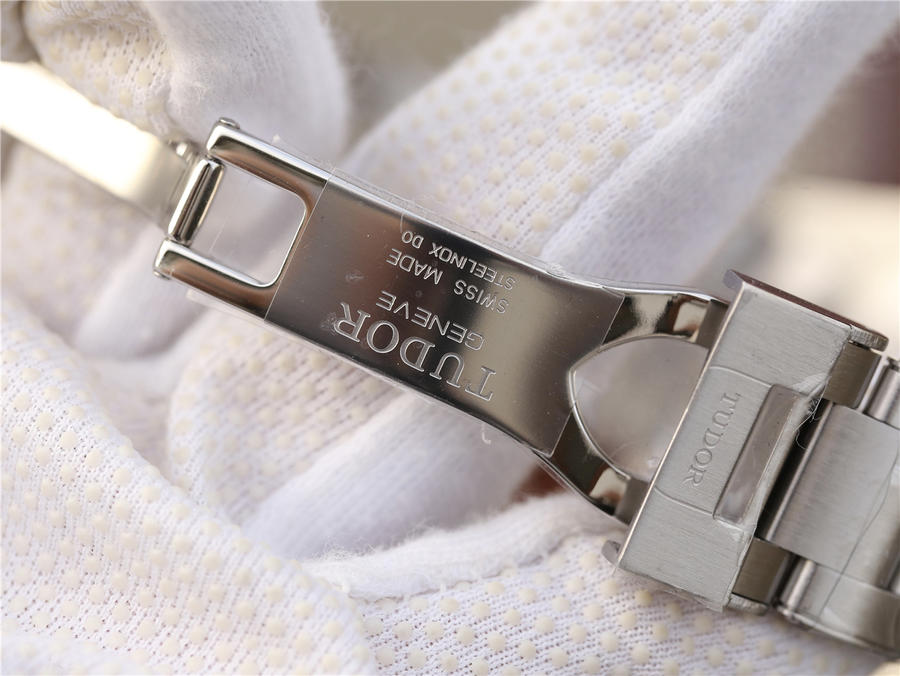 帝舵復刻手錶錶多少錢 ZF帝舵啟承帝陀碧灣2018新品￥3480-高仿錶