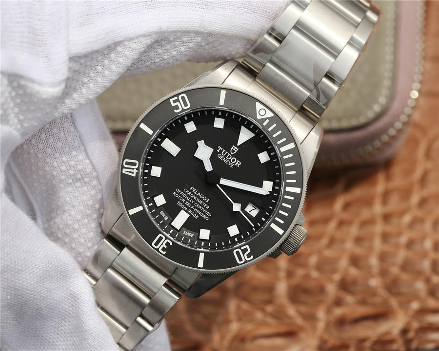 帝舵高仿手錶怎麽樣 XF帝舵領潛型戰斧25500TN￥3480-高仿錶