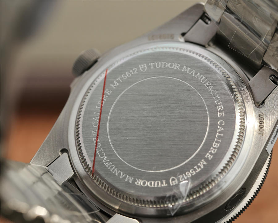 帝舵高仿手錶怎麽樣 XF帝舵領潛型戰斧25500TN￥3480-高仿錶