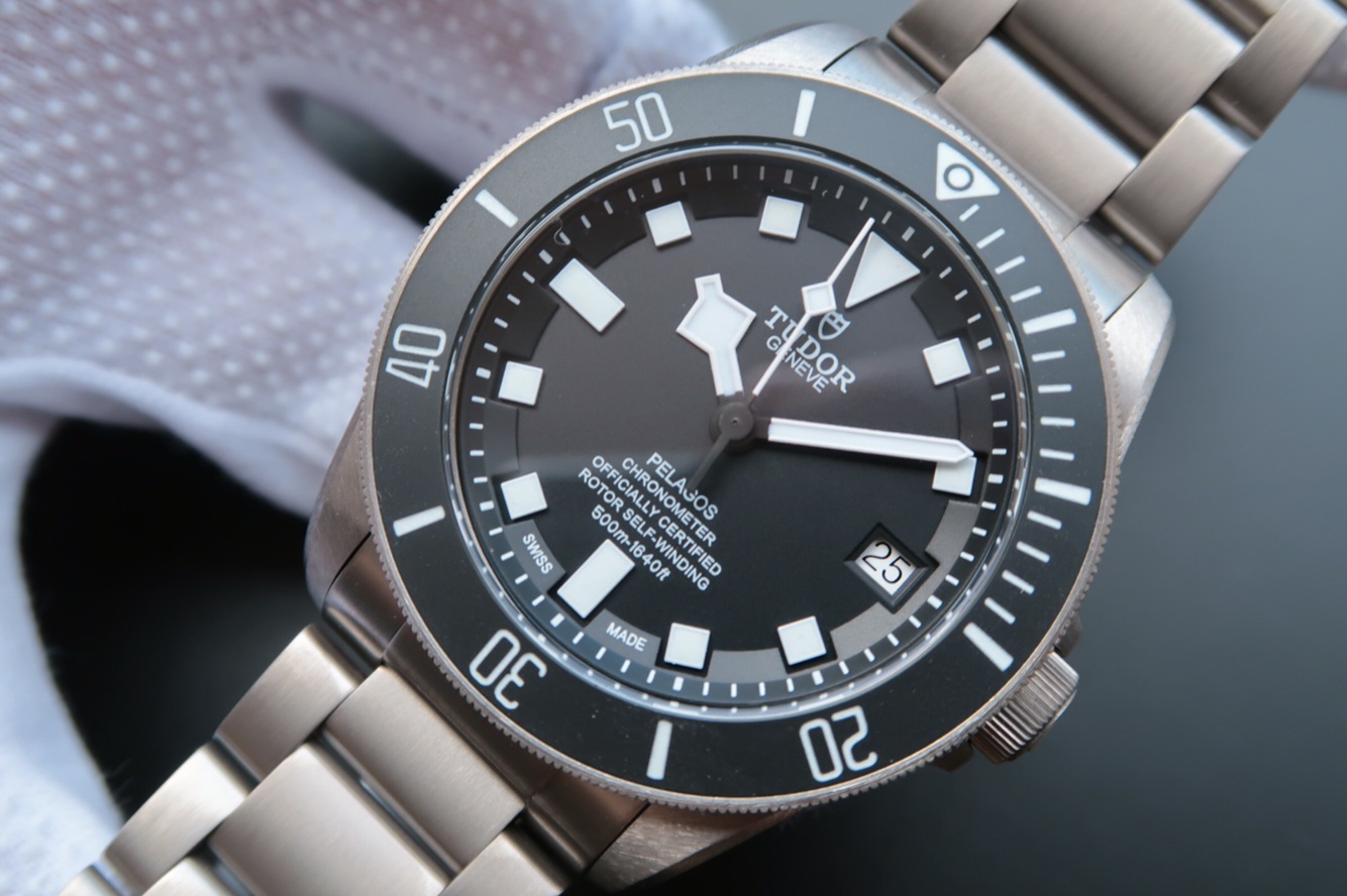 精仿帝舵怎麽樣 ZF帝舵戰斧v6版25500TN鈦金¥3480-高仿錶 精仿帝舵怎麽樣 ZF帝舵戰斧v6版25500TN鈦金¥3480-高仿錶