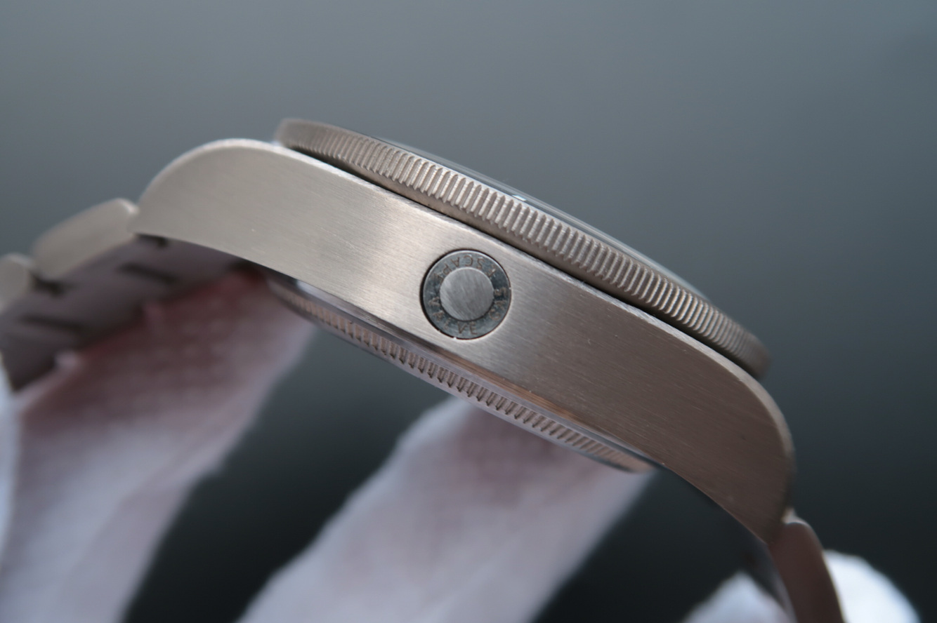 精仿帝舵怎麽樣 ZF帝舵戰斧v6版25500TN鈦金¥3480-高仿錶 精仿帝舵怎麽樣 ZF帝舵戰斧v6版25500TN鈦金¥3480-高仿錶