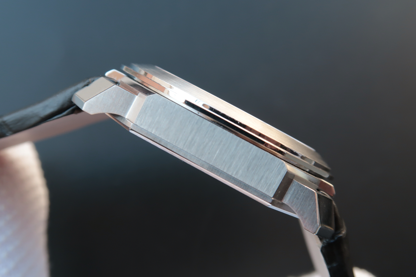 寶格麗復刻手錶手錶怎麽樣 寶格麗全新OCTO繫列102028 BGO40BPLXT超薄腕錶￥3480-高仿錶