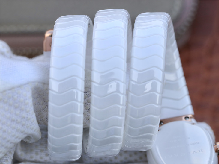 寶格麗女錶 復刻手錶 BV廠寶格麗SERPENTI繫列￥3480-高仿錶