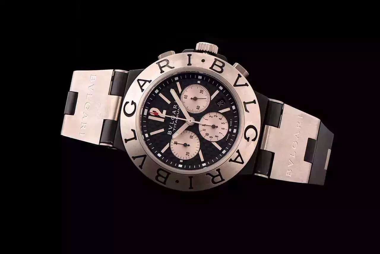 寶格麗 復刻手錶錶 寶格麗 型號：TI44BTAVDCH 繫列￥3880-高仿錶