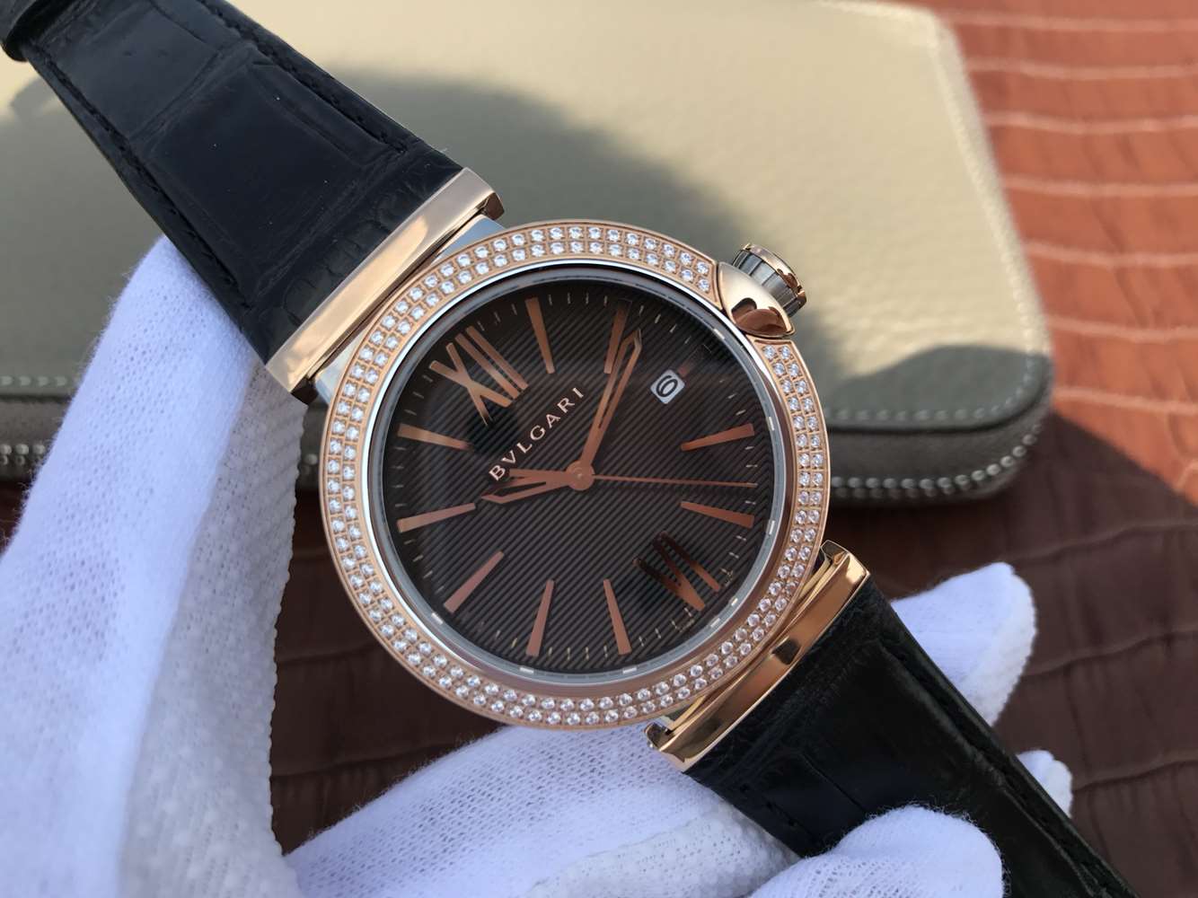 寶格麗的復刻手錶 寶格麗創意珠寶繫列102571 LU40C6SSPGLD￥2980-高仿錶