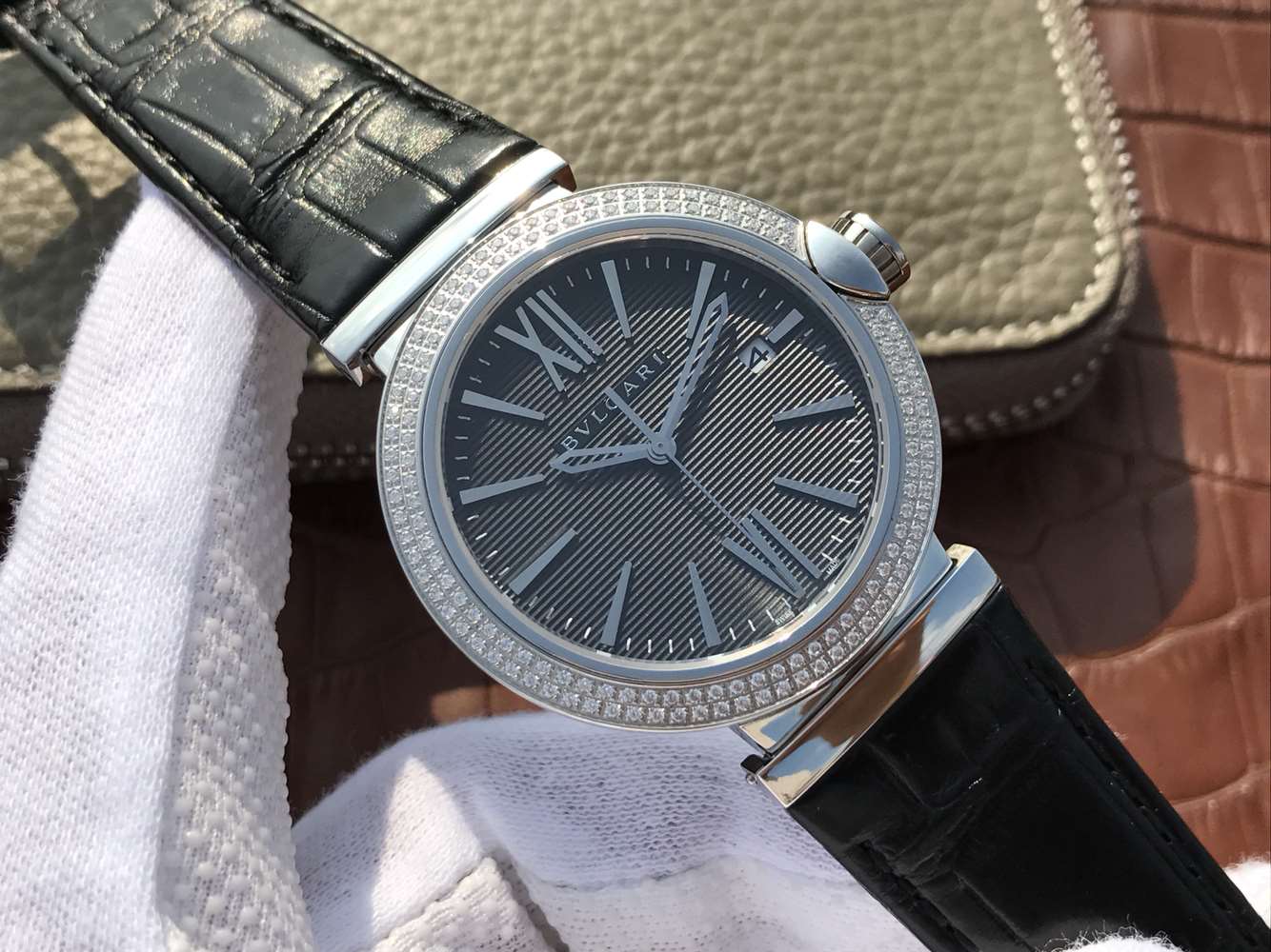 寶格麗那個廠復刻手錶好 寶格麗創意珠寶繫列102571 LU40C6SSPGLD￥2980-高仿錶