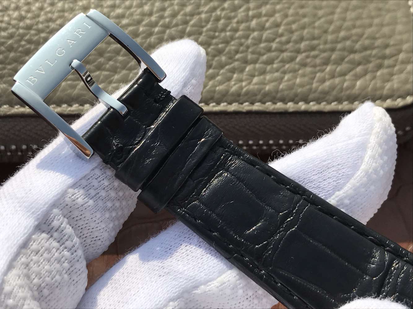 寶格麗那個廠復刻手錶好 寶格麗創意珠寶繫列102571 LU40C6SSPGLD￥2980-高仿錶