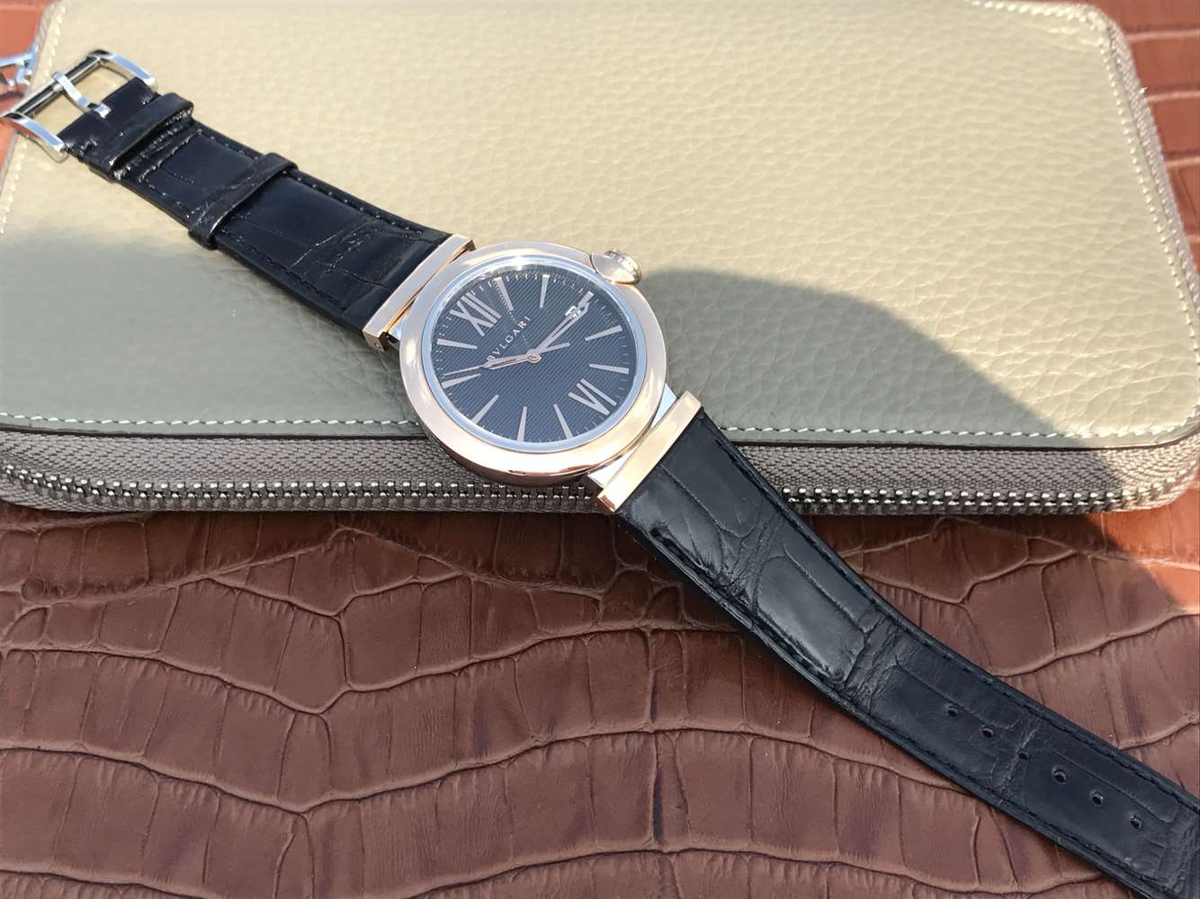 寶格麗復刻手錶手錶 寶格麗創意珠寶繫列102571 LU40C6SSPGLD￥2980-高仿錶