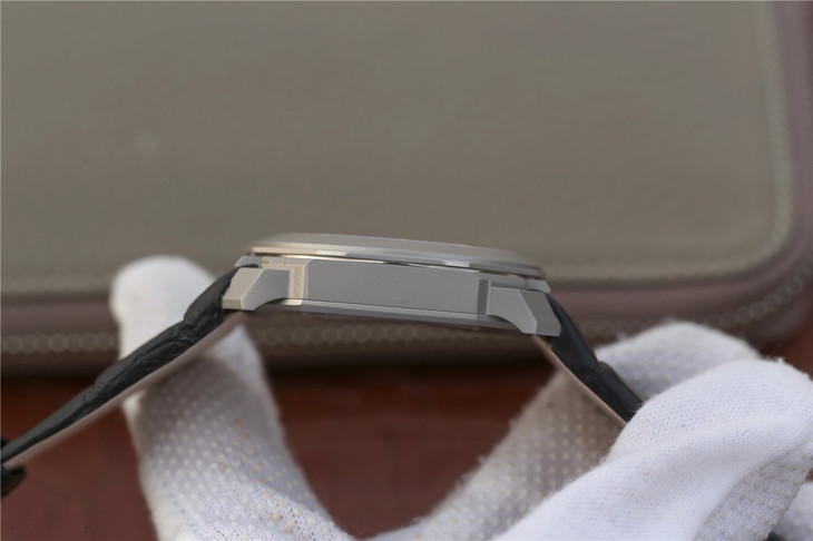 寶格麗手錶復刻手錶測評 寶格麗2017新款OCTO繫列102711￥3480-高仿錶