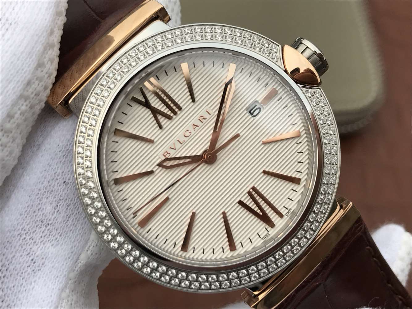 寶格麗 珠寶 復刻手錶 寶格麗創意珠寶繫列102571 LU40C6SSPGLD￥2980 -高仿錶