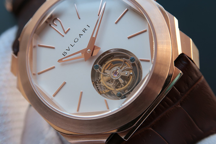 寶格麗OCTO繫列102138 BGO40BPLTBXT 18K玫瑰金 白盤 真陀飛輪機芯 男士手動機械錶￥3480-高仿錶