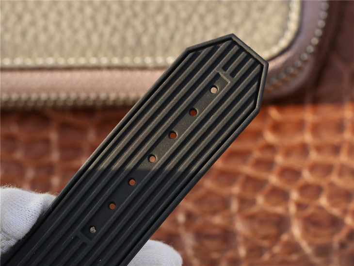 HB廠恆寶宇舶錶年度佳復刻手錶作品—宇舶玻璃計時BIG BANG繫列411.JX.4802.RT“全透腕錶”¥4580-高仿錶 HB廠恆寶宇舶錶年度佳復刻手錶作品—宇舶玻璃計時BIG BANG繫列411.JX.4802.RT“全透腕錶”¥4580-高仿錶