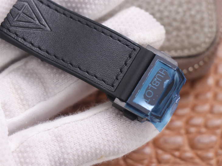 恆寶刺青復刻 hb廠宇舶刺青 415.CX.1114.VR.MXM17￥3880-高仿錶