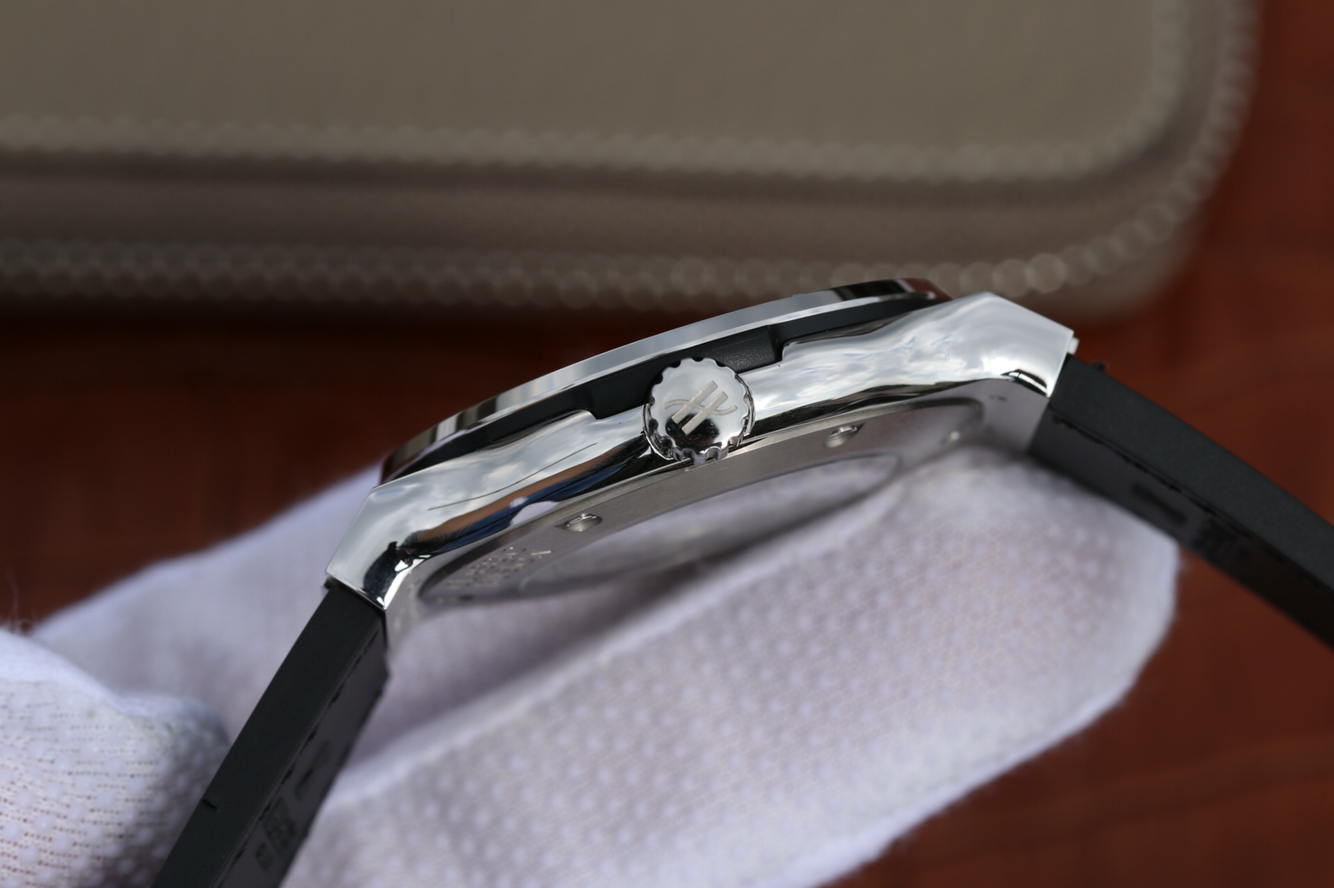 宇舶經典融合繫列45mm復刻手錶511.NX.2611.LR 白盤¥3480-高仿錶 宇舶經典融合繫列45mm復刻手錶511.NX.2611.LR 白盤¥3480-高仿錶