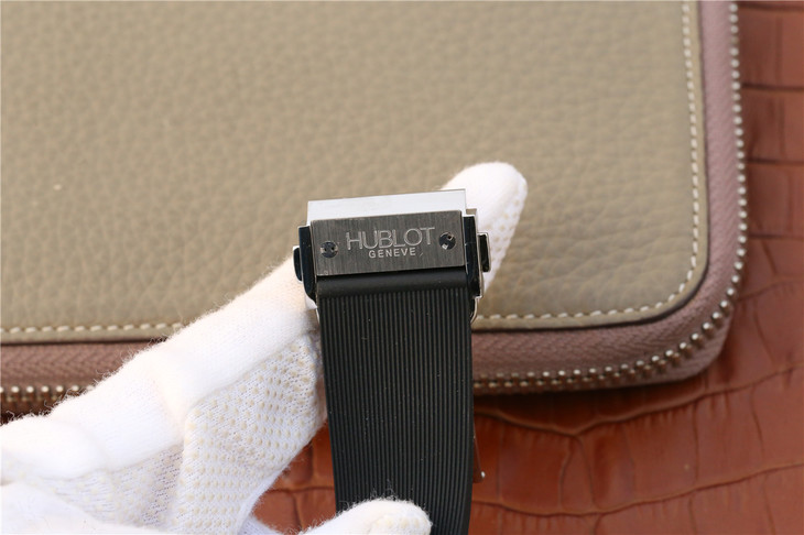 v6廠宇舶大爆炸 HBBV6廠宇舶大爆炸繫列301.SM.1770.RX 全陶瓷殼黑盤￥3880-高仿錶