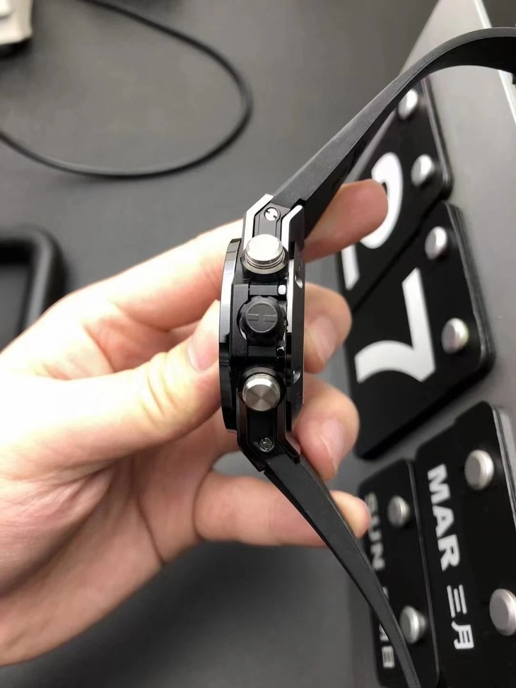 zf宇舶陶瓷大爆炸 441.CI.1170.RX 1比1復刻 男士手錶¥5580-高仿錶 zf宇舶陶瓷大爆炸 441.CI.1170.RX 1比1復刻 男士手錶¥5580-高仿錶