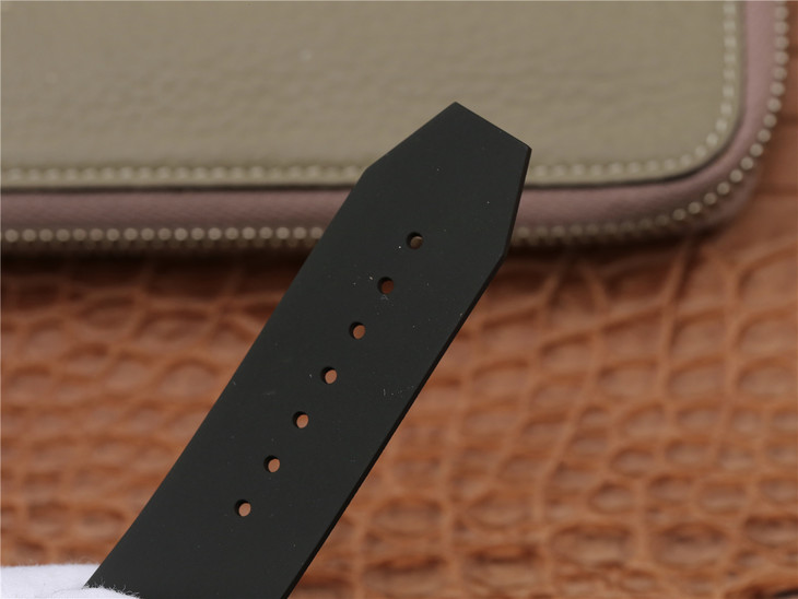 恆寶Hublot宇宙大爆炸陀飛輪手錶鉆石版￥8800-高仿錶