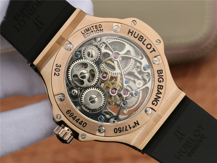 恆寶Hublot宇宙大爆炸陀飛輪手錶鉆石版￥8800-高仿錶